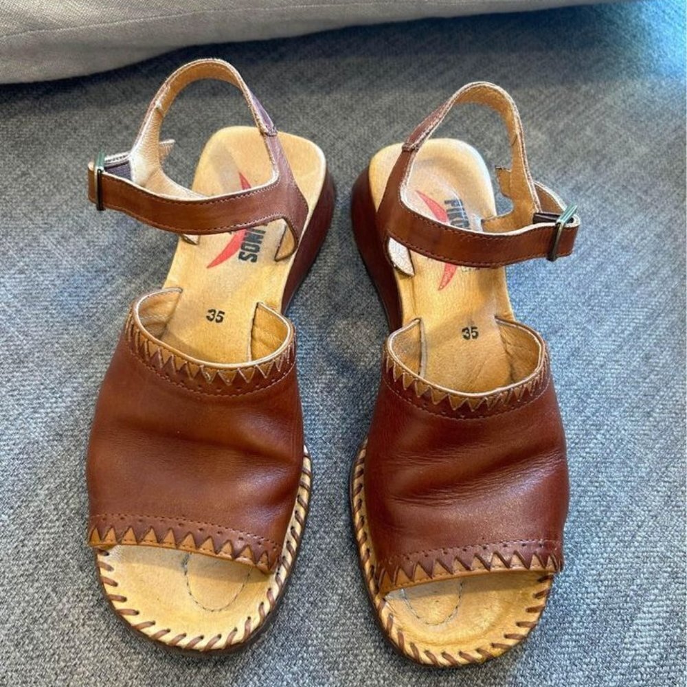 PIKOLINOS gorgeous brown leather sandals. Euro 35 (5). Excellent condition!